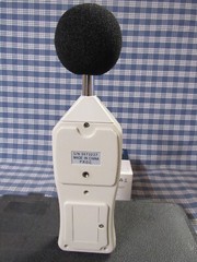 Sper Scientific Sound Level Meter with Case. (Model 840028) FAST FREE SHIPPING.