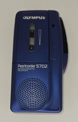 Olympus Pearlcorder S702 Microcassette Voice Recorder FOR PARTS NOT WORKING
