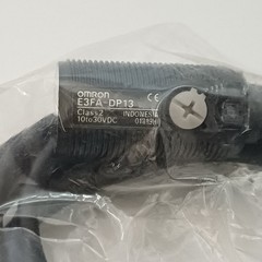 OMRON E3FA-DP13 Photoelectric Sensor 10–30VDC Class 2 New Indonesia