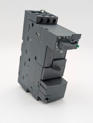 Schneider Electric LUB12 Non reversing power base TeSys Ultra 3P 1NO + 1NC 12A