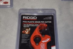 Lot of (3) Rigid 1-1/4in and 1-1/2in pvc plastic tubing cutter PTEC 3000
