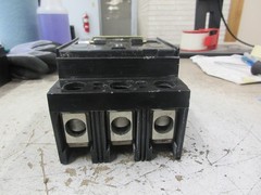 Boltswitch Fuse Pullout Switch PT324 200A 240V 3P (3) 200A Fuses Used