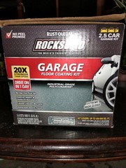 Rust-Oleum 251965 Garage Floor Kit Gray With Decorative Paint Chips