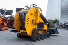 Pre-Sale Upgraded Mini Skid Steer Twin cylinder Tracked Loader 23HP Free Ship