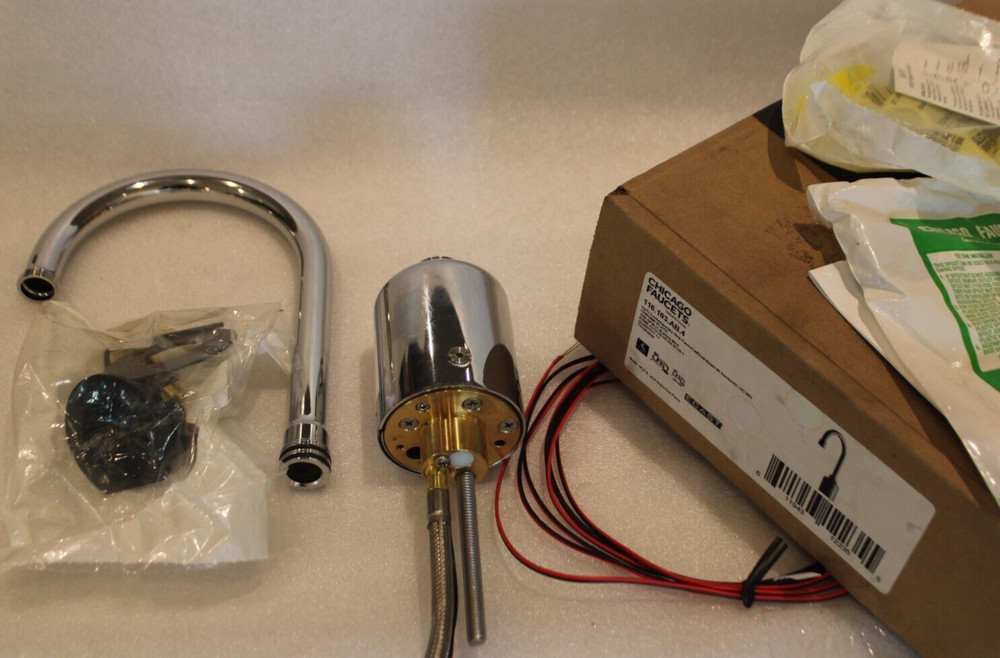 Chicago 116.103.AB.4 – Hytronic Deck Mount Electronic Faucet – Chrome