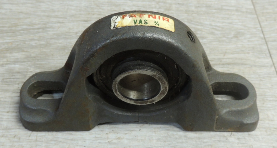 FAFNIR VAS 3/4″, Pillow Block Ball Bearing Unit, 2-Bolt, .75 in Bore, Cast Iron