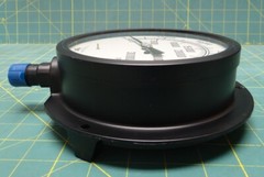 6″ Marshalltown Pressure Gauge 0-200,000 kPa 0-30,000 PSI Bottom 1/2″ NPT 91995