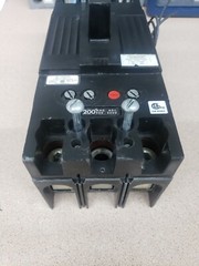 GE TFJ236200 BREAKER WSHUNT ANDSHUNT TRIP 200A 600V 3PH USED