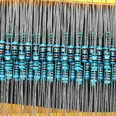 600pcs 30 Values 1/4W Metal Film Resistors Resistance Assortment Kit Set 1% USA