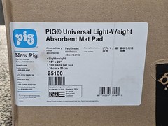 (QTY 100) New Pig 25100 15″ x 20″ Universal Lightweight Absorbent Mat Pad, Gray