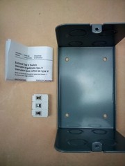 SQUARE D SCHNEIDER 9421V1G30 TYPE 1 ENCLOSURE 600V 20 A LOAD BREAK SWITCH