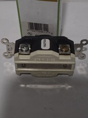 NEW Leviton 2760 Single Locking Receptacle 🔥 Fast Shipping 🔥