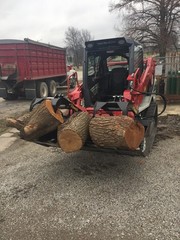 Thumb Grapple. Universal add on grapple attachment for tractors and skid steers