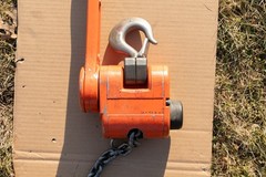 Columbus McKinnon CM Lever Chain Hoist 1-1/2 Ton x 20′ Lift. Great Shape