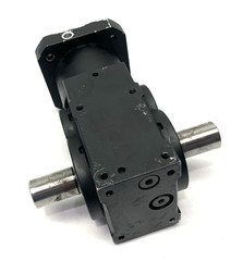 Vogel MKS 1 Precision Bevel Helical Gearbox, Angular i=9,60 Solid Shaft 308420
