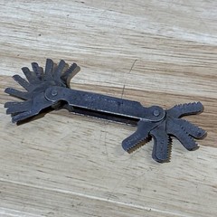 The L.S. Starrett Co Thread Pitch Gauge Gage Athol Ma USA READ!