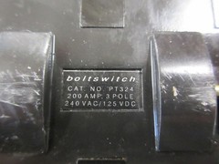 Boltswitch Fuse Pullout Switch PT324 200A 240V 3P (3) 200A Fuses Used