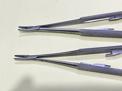 Lot of 2 HU FRIEDY Castroviejo straight Needle Holder 7″ 18cm NH5024SiM NH5024RC