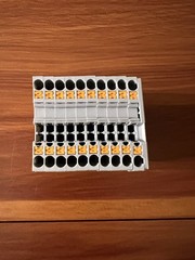 Phoenix Contact PT 2,5 Feed-Through Terminal Block 3209510 LOT OF 10 w/End Cover