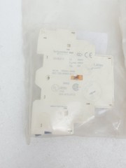 Lot of 2 – GVAN11 Schneider Electric Auxiliary Contact – Next Day Option – New