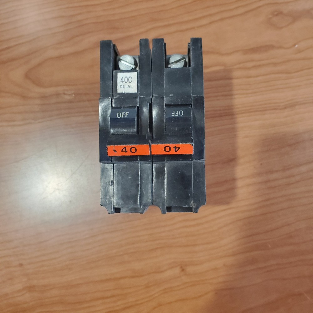 Federal Pacific NA240 40A Circuit Breaker – Black