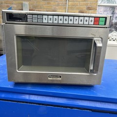 Panasonic NE-17521 Stainless Steel Commercial Microwave Oven – 208/240V, 1700W