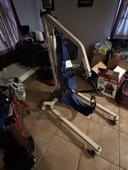 Rhythm Healthcare Hydraulic Patient Lift E0630 with Sling for Family Medicine