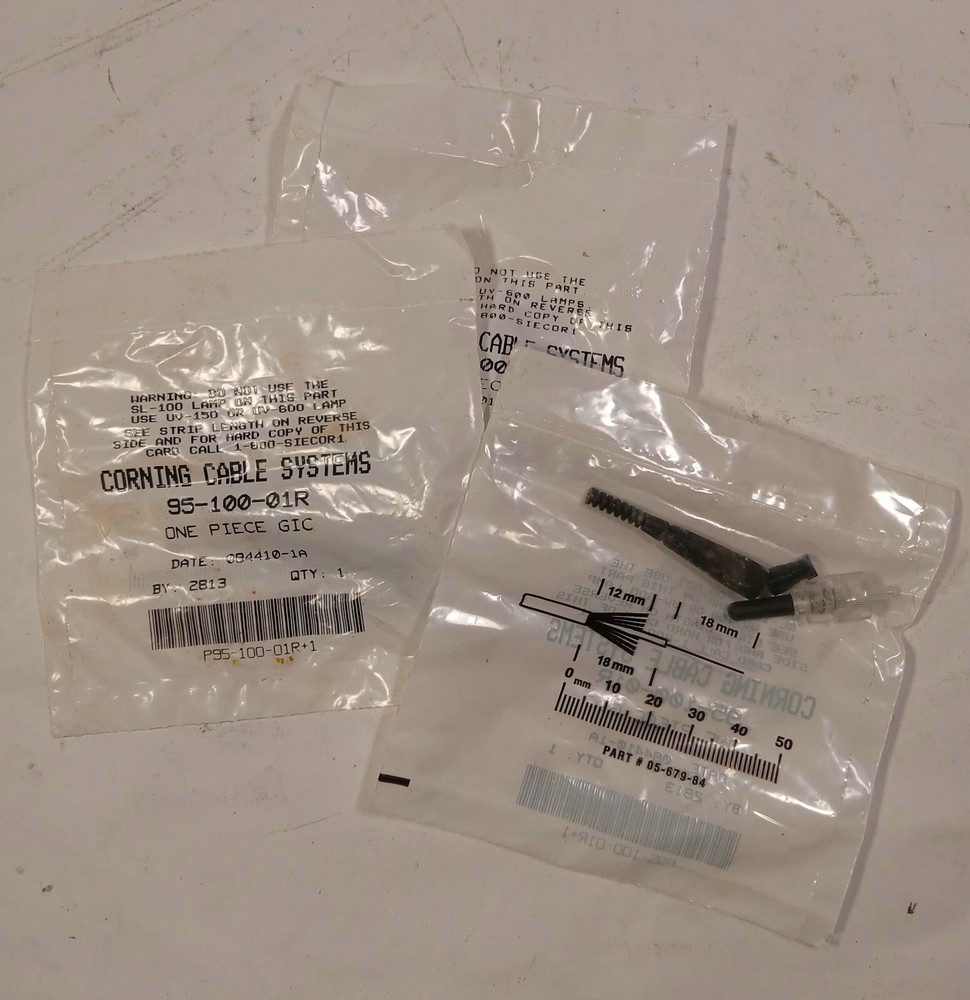 3 NEW CORNING CABLE SYSTEM 95-100-01R FIBER OPTIC CONNECTORS NNB **MAKE OFFER**
