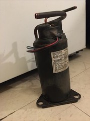 Matsushita model: 2R11U126A 6D 1PH 60Hz 115V LRA40 R22 Compressor