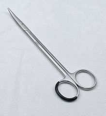 Aesculap BC606R Metzenbaum Dissecting Scissors Curved, Blunt / Blunt 7″ (180 mm)