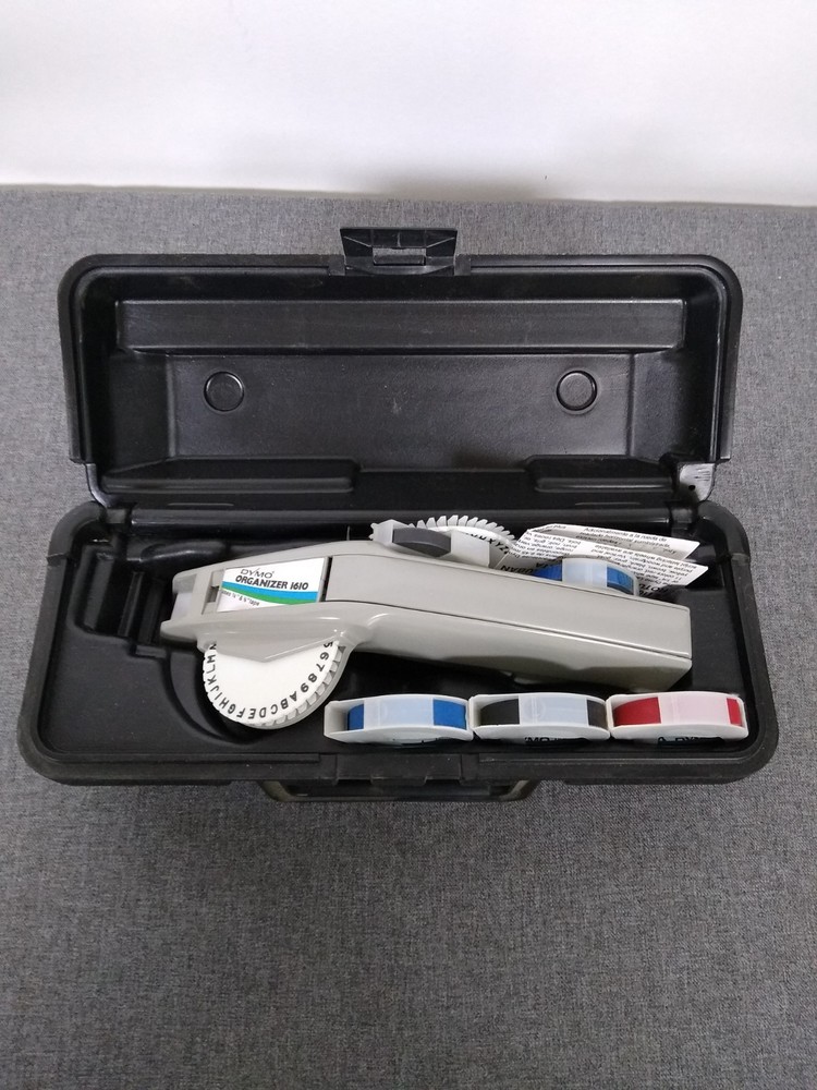 Dymo Organizer 1610 Label Maker, Unused, w/Case & 5 rolls of labels