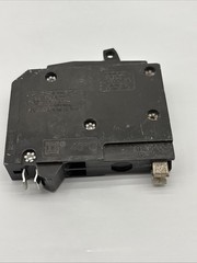 Square D QOT1515 15 Amp 2 Pole Twin Tandem Circuit Breaker (New Open Box)