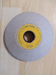 NORTON DISH GRINDING WHEEL 6″ X 3/4″ X 1-1/4″ 32A46-K5VBE