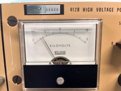 Fluke 412B High Voltage Power Supply 2.1 kVolt / 30 mAmp / 63 W High Voltage DC