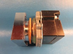 Cutler Hammer E30BA Compact Push Button, Indicating Light, Series A4