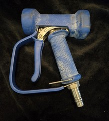 Commercial Grade Heavy-Duty 1/2″ Spray Down Gun With Trigger Lock Blue Rubber SS
