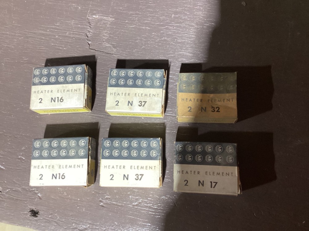Lot of 12 Allen Bradley N37 N32 N16 N17 Thermal Overload Relay Heater Element