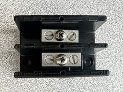 NEW Marathon 1422552 Terminal Block 115A 600V 2 Pole 2 to 14 AWG Panel Mount