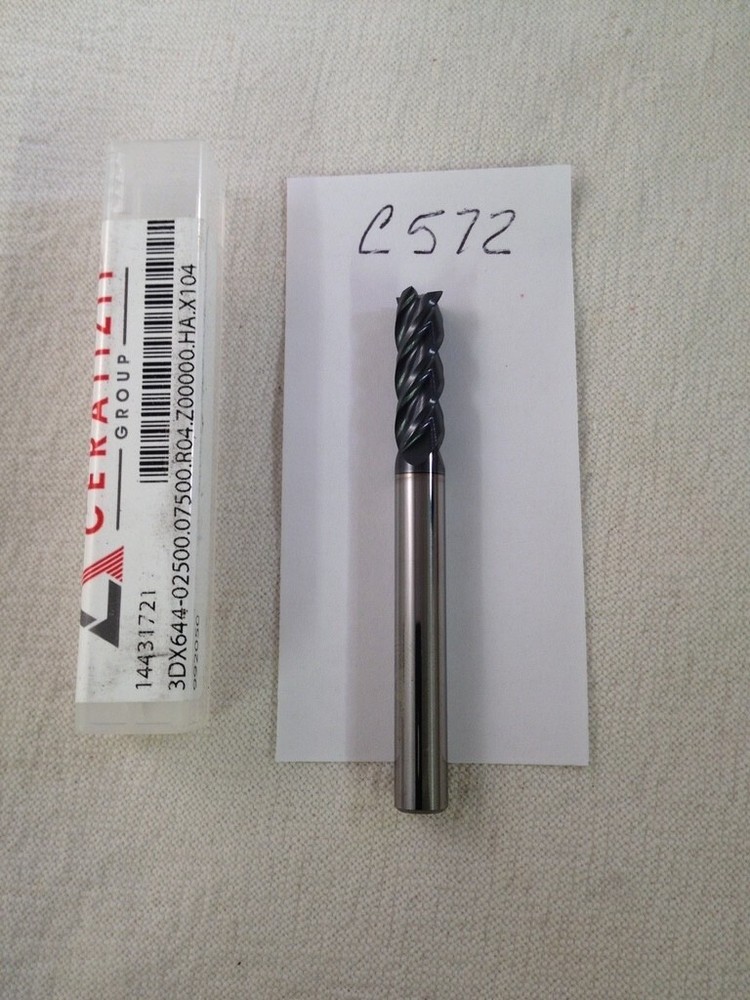 1 NEW CERATIZIT 1/4″ DIAMETER CARBIDE ENDMILL. 1443172. 4 FL. 3/4″ LOC. (C572)