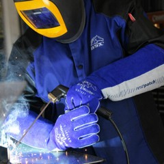 Revco Padded Long-Cuff Split Cowhide Stick 21″ Welding or Grill Gloves