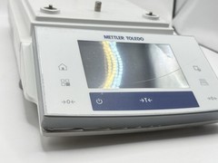 Mettler Toledo XS4002S Precision Balance Digital Laboratory Scale