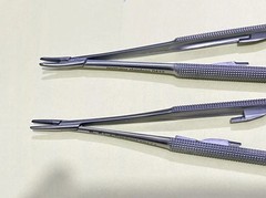 HU-FRIEDY Castroviejo Needle Holder 7″ 18cm Lot of 2 Pcs NH5024SiM NH5024RC