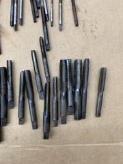 Tap Lot 4 pounds new and used SAE