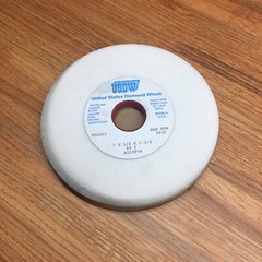 United States Diamond Wheel Surface Grinding Wheel 7×1/2×1-1/4 46I USDW