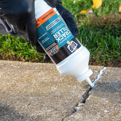 DAP Liquid Cement Crack Filler: 32.0 fl. oz. (Grey)