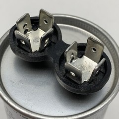 CSC 325P156H37M25A4XN1 Motor Run Capacitor 15.0uF 15μF 15MFD +/-6% 370VAC/B 370V
