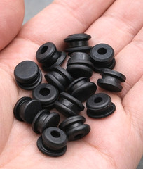 1/2″ Hole Rubber Panel Plugs for 1/8″ Panels – ATV UTV Motorcycle Body Repair