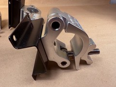 Lot of 4 – SWL-500KG Global Truss Heavy Duty Pro 2″ Clamp w/ Mounting Plate