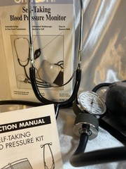 Omron HEM-18 Manual Blood Pressure Monitor Kit, Adult Cuff, Stethoscope