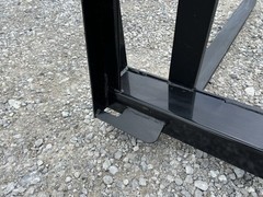 42″ Long Pallet Forks Attachment Fits Bobcat MT50 52 55 453 S70 – $199 Shipping